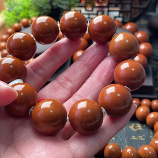 郑****橄榄核吊坠橄榄2.0直播间