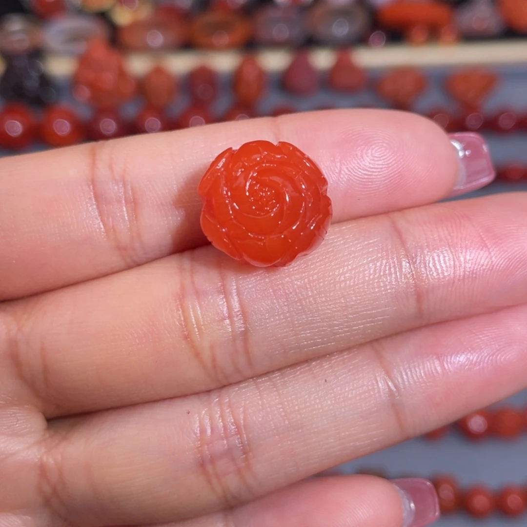 南红玛瑙保山牡丹花未镶嵌