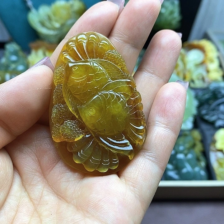 蛇纹石玉未镶嵌挂件