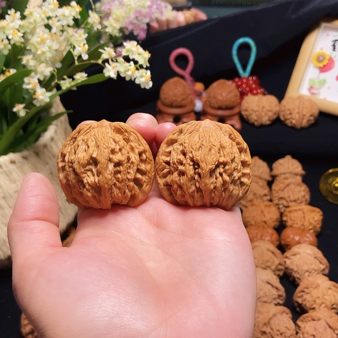 吊坠文玩核桃46粗筋虎