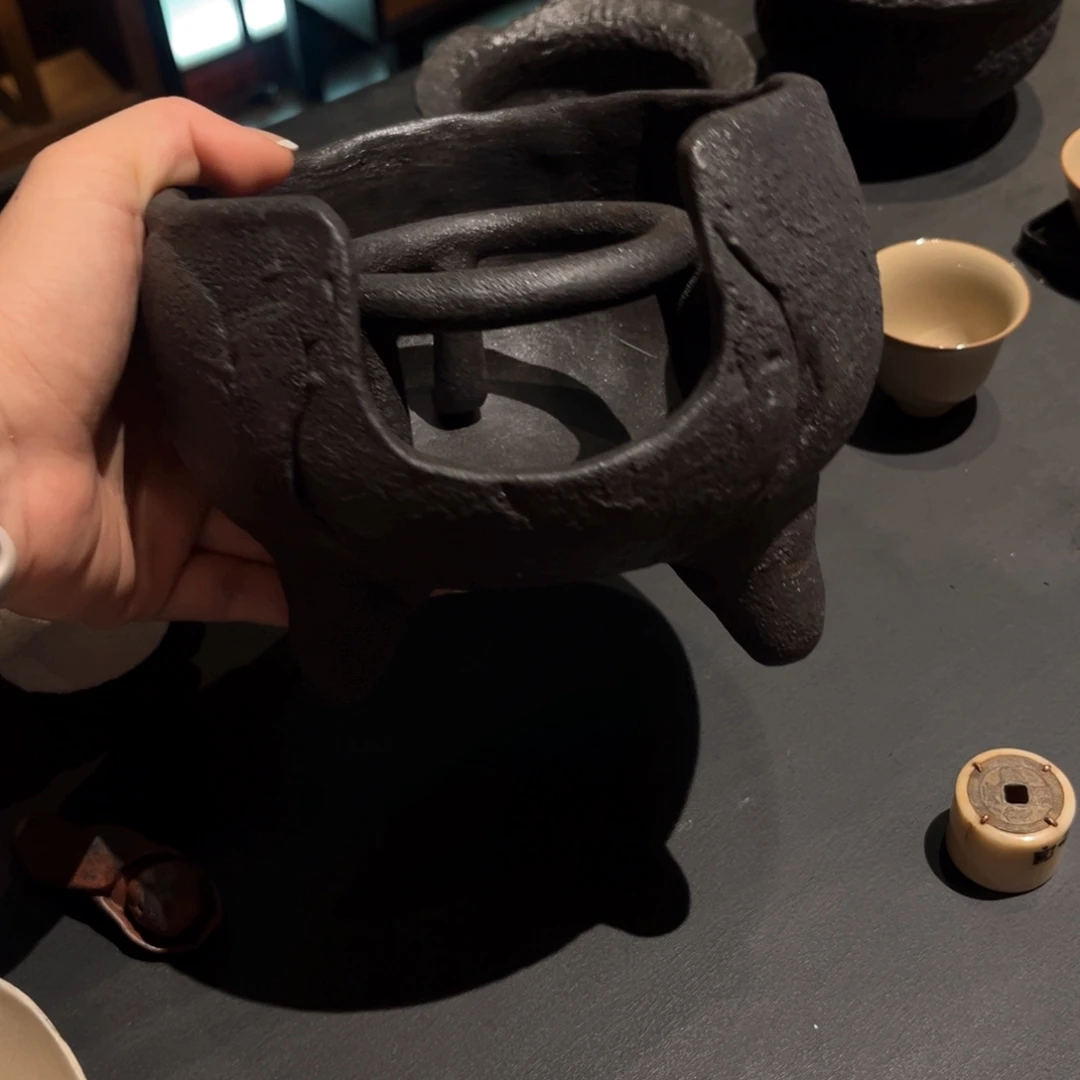 手工 陶泥 三足 煮茶炉