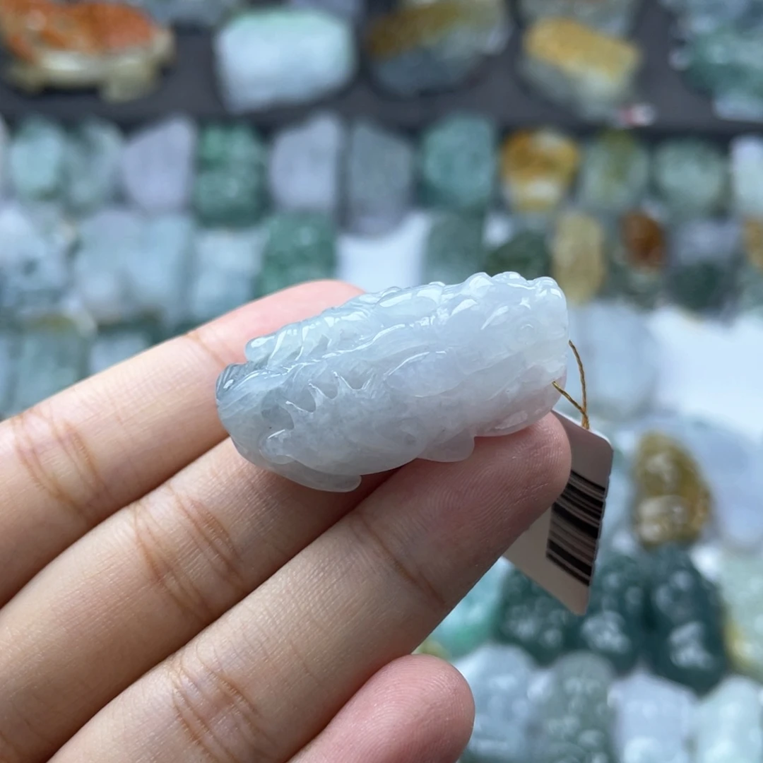 颈饰未镶嵌翡翠貔貅