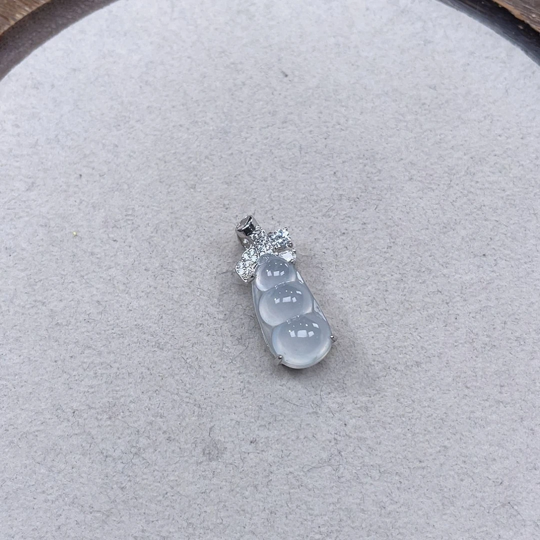 翡翠银S925镶嵌颈饰