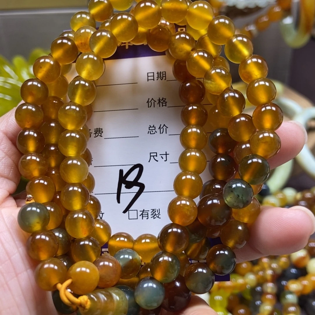 流***者蛇纹石玉未镶嵌颈饰