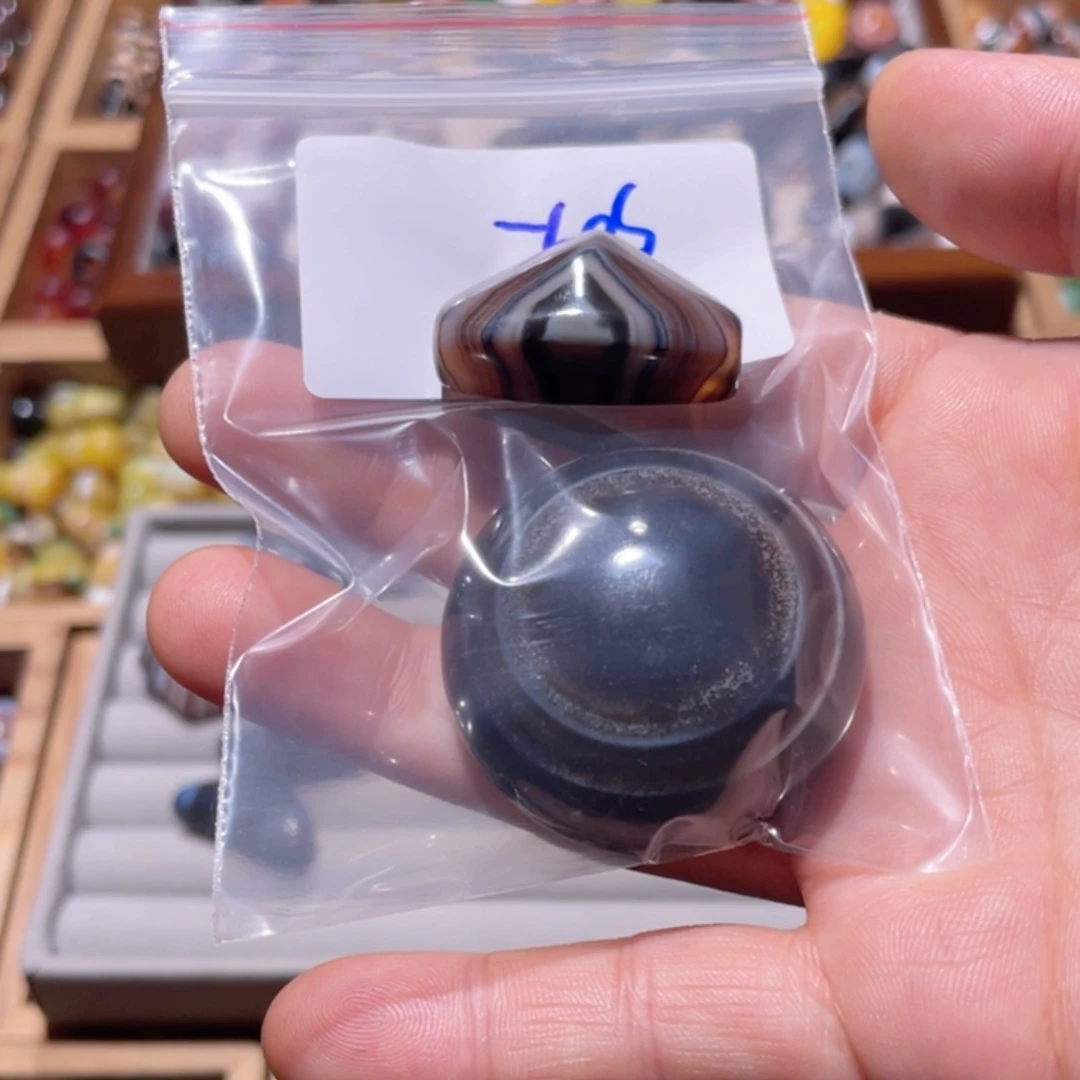 玛瑙/玉髓未镶嵌珠宝半成品