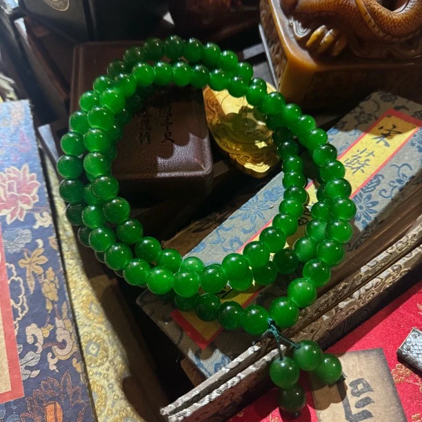 【闪购商品】精美翠绿长108