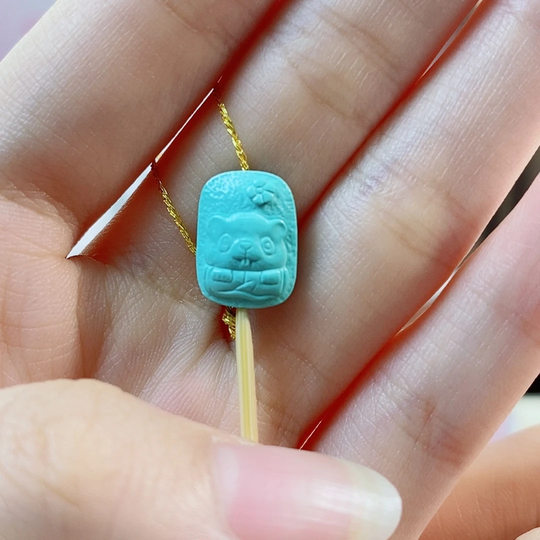 未镶嵌绿松石珠宝奇石