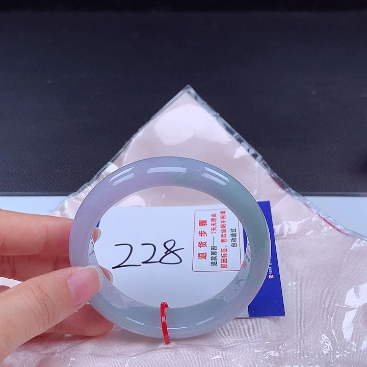 翡翠手镯未镶嵌手镯001001