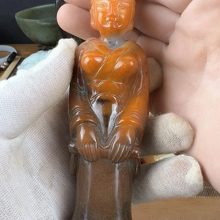 和田玉挂件未镶嵌天***情