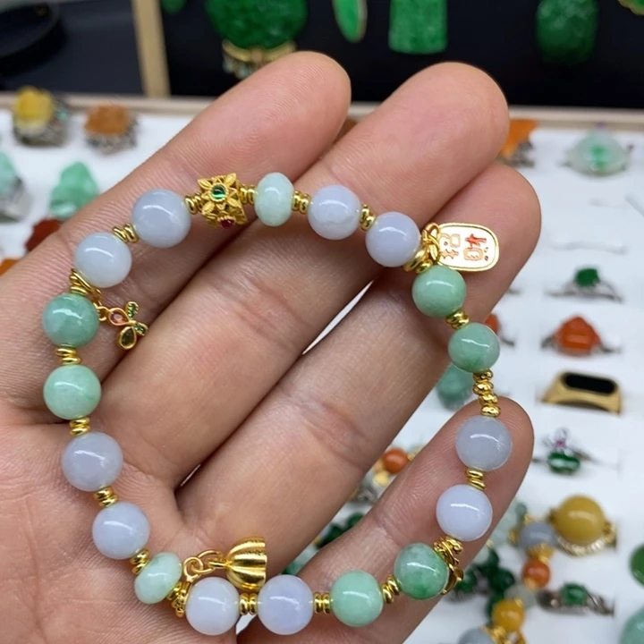 翡翠颈饰未镶嵌手链