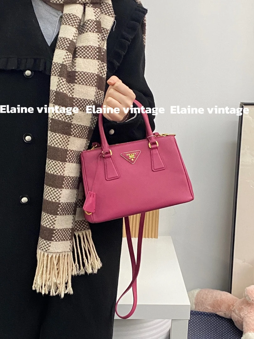 95新 Prada/普拉达 新款玫粉色小号杀手包25cm/Y462