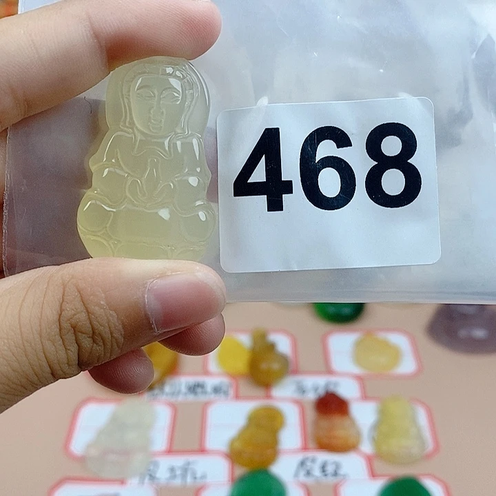 雨***婷合金颈饰玛瑙/玉髓