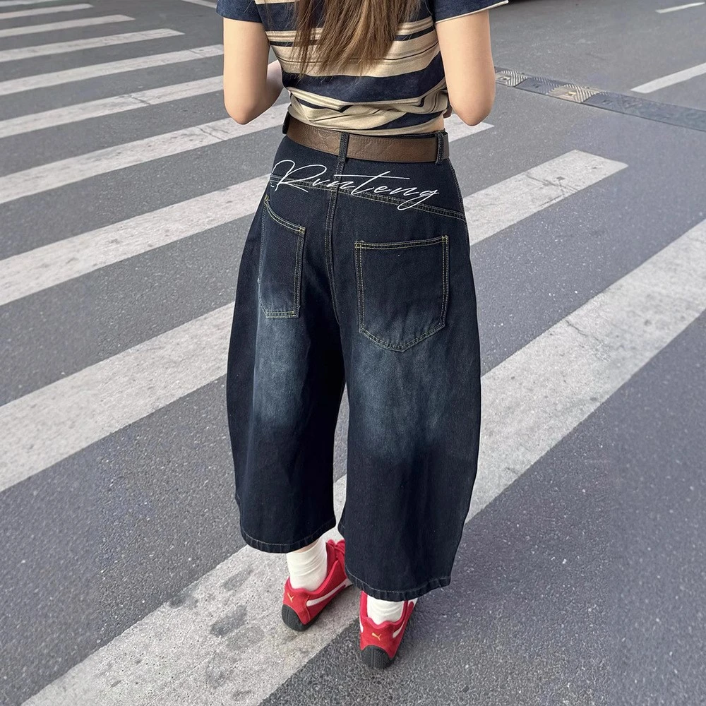 大码美式复古高街弯刀七分牛仔裤新款高腰刺绣印花直筒休闲阔腿裤