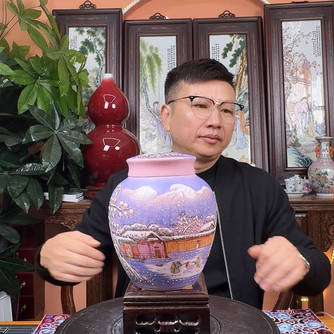 陈***山陶摆件景德镇陶瓷手工罐子