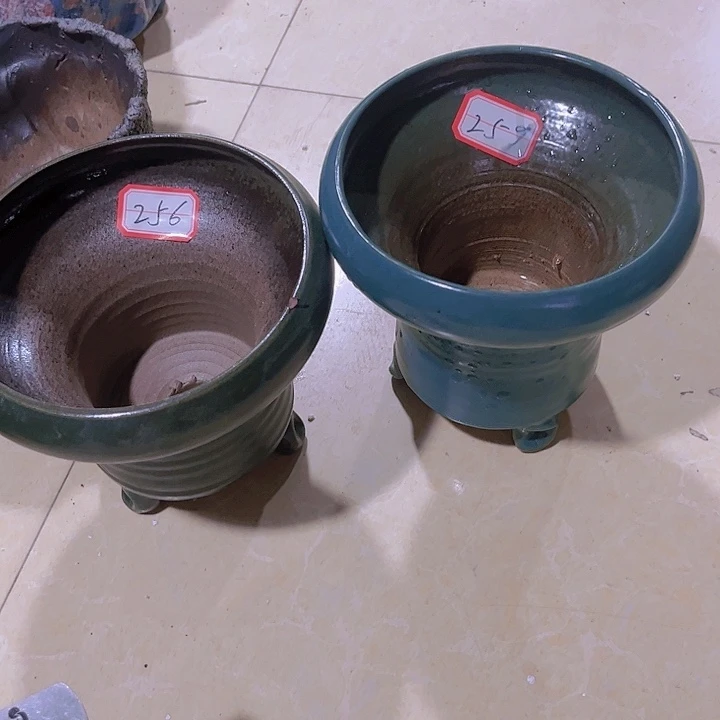 L****u景德镇陶瓷花盆