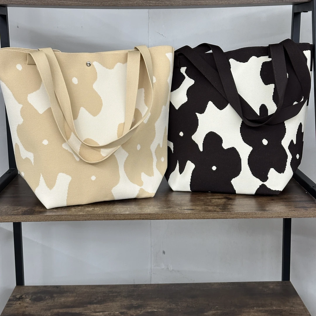 针织款花朵托特包单肩包