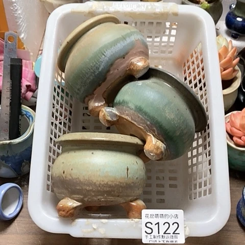 紫砂花盆122微瑕品口径8厘米左右的