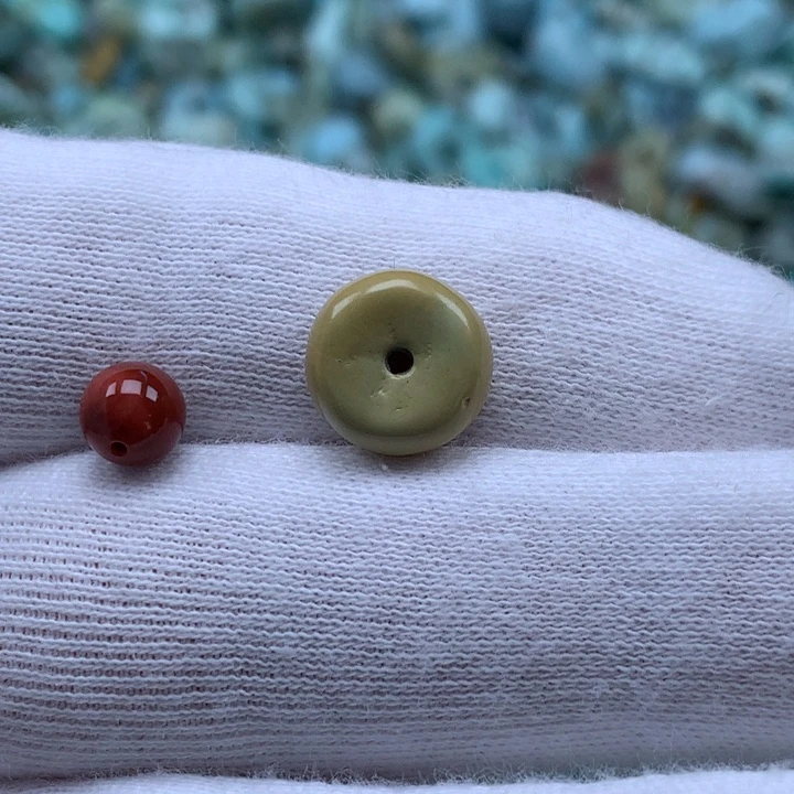 南红玛瑙未镶嵌珠宝奇石