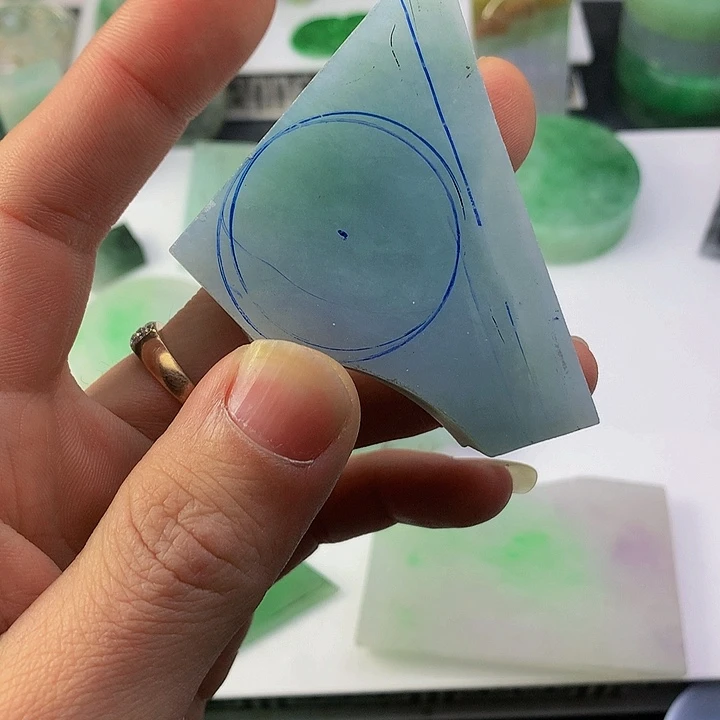 定制翡翠未镶嵌钓***壮平安扣