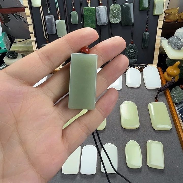 精***神玉二四六刀青白玉555