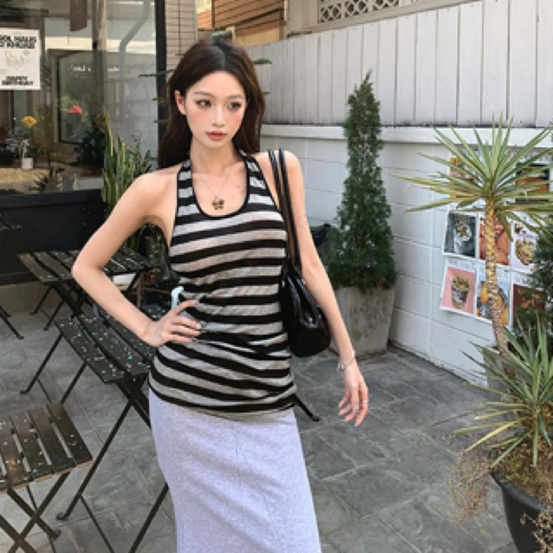 withmin大橘 摇曳生姿 辣妹撞色条纹宽松挂脖背心吊带上衣2522310