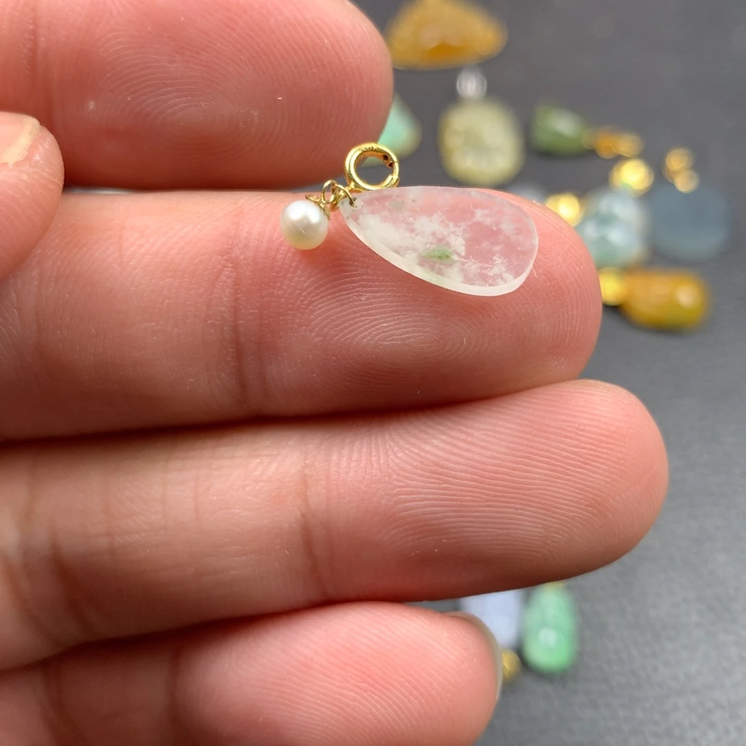 【闪购商品】颈饰18K金镶嵌翡翠翡翠