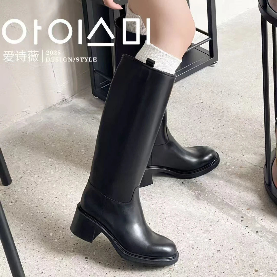 爱诗薇女鞋2025秋季新款真皮厚底粗跟长筒靴高筒靴时装骑士靴女靴