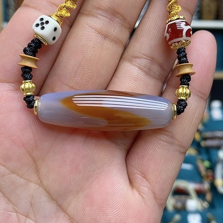 玛瑙/玉髓颈饰合金