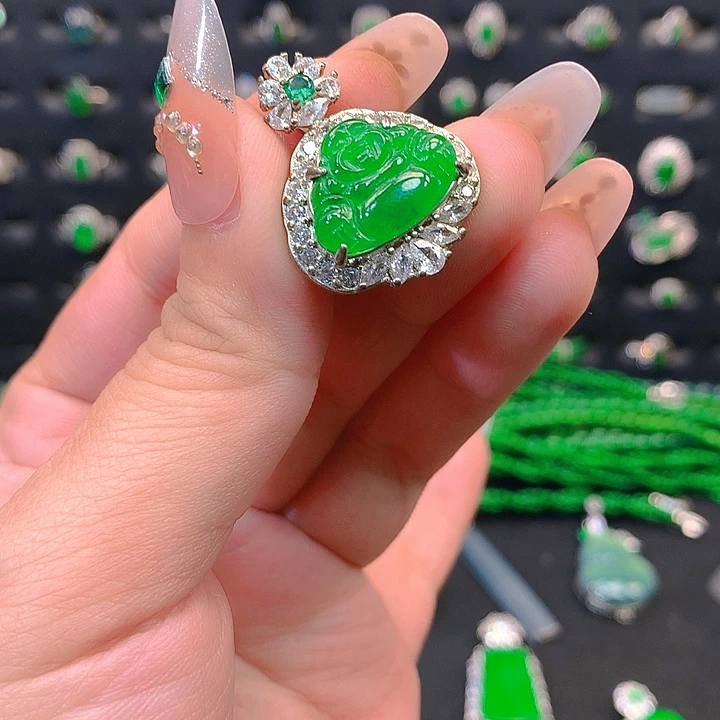 翡翠未镶嵌吊坠(不含链)