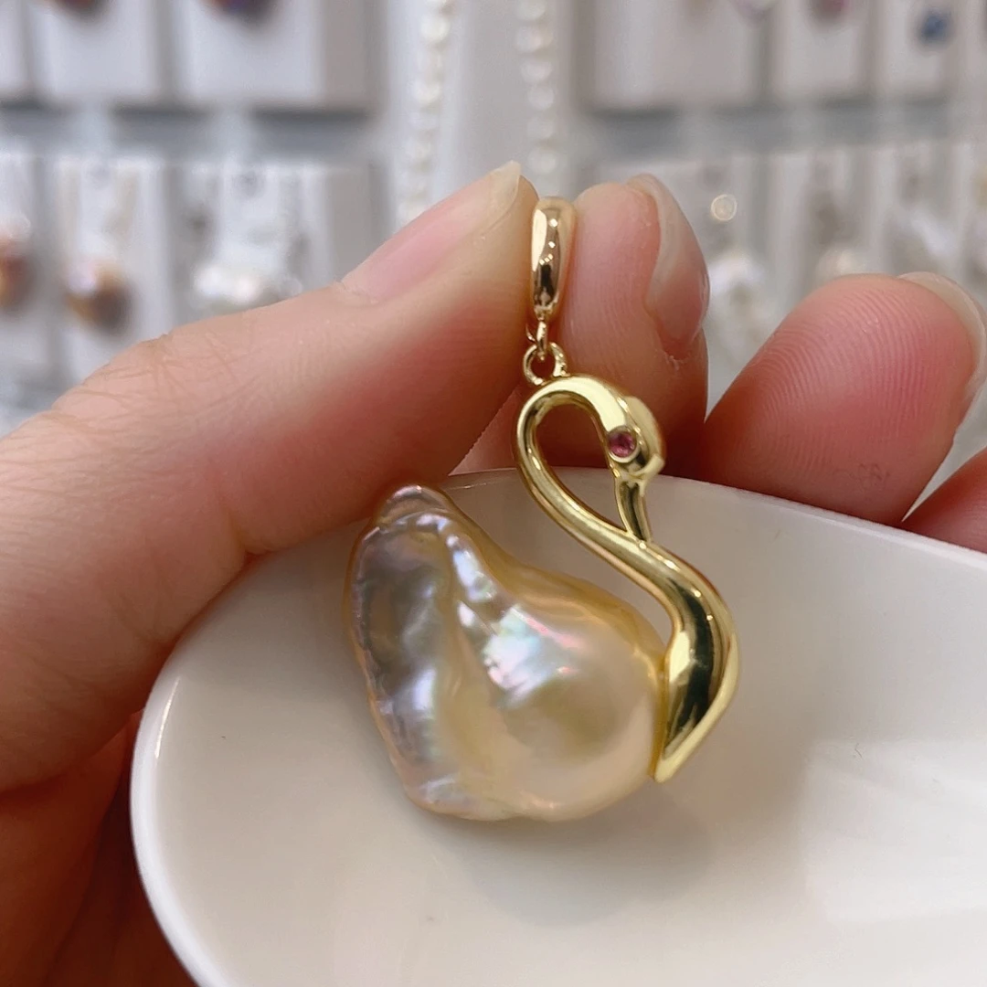 淡水珍珠颈饰银S925镀金镶嵌