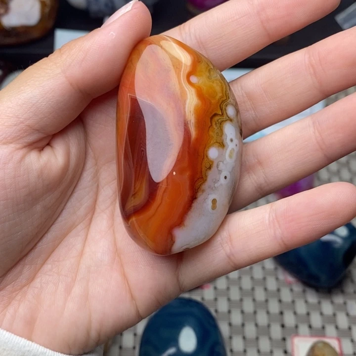 好***人未镶嵌原石玛瑙/玉髓