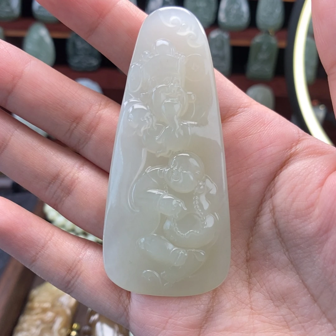 和田玉未镶嵌颈饰