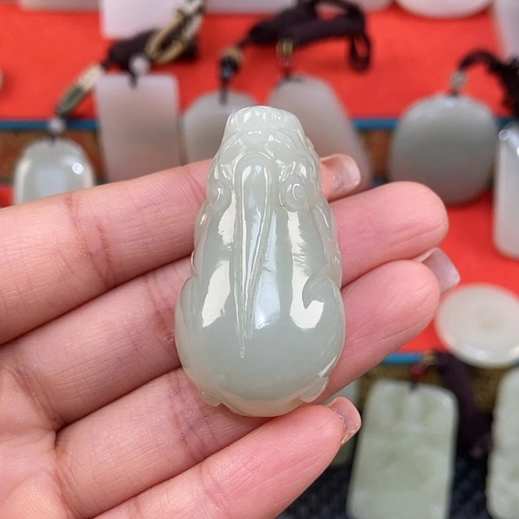 【闪购商品】颈饰未镶嵌和田玉