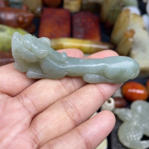 和田玉未镶嵌颈饰51