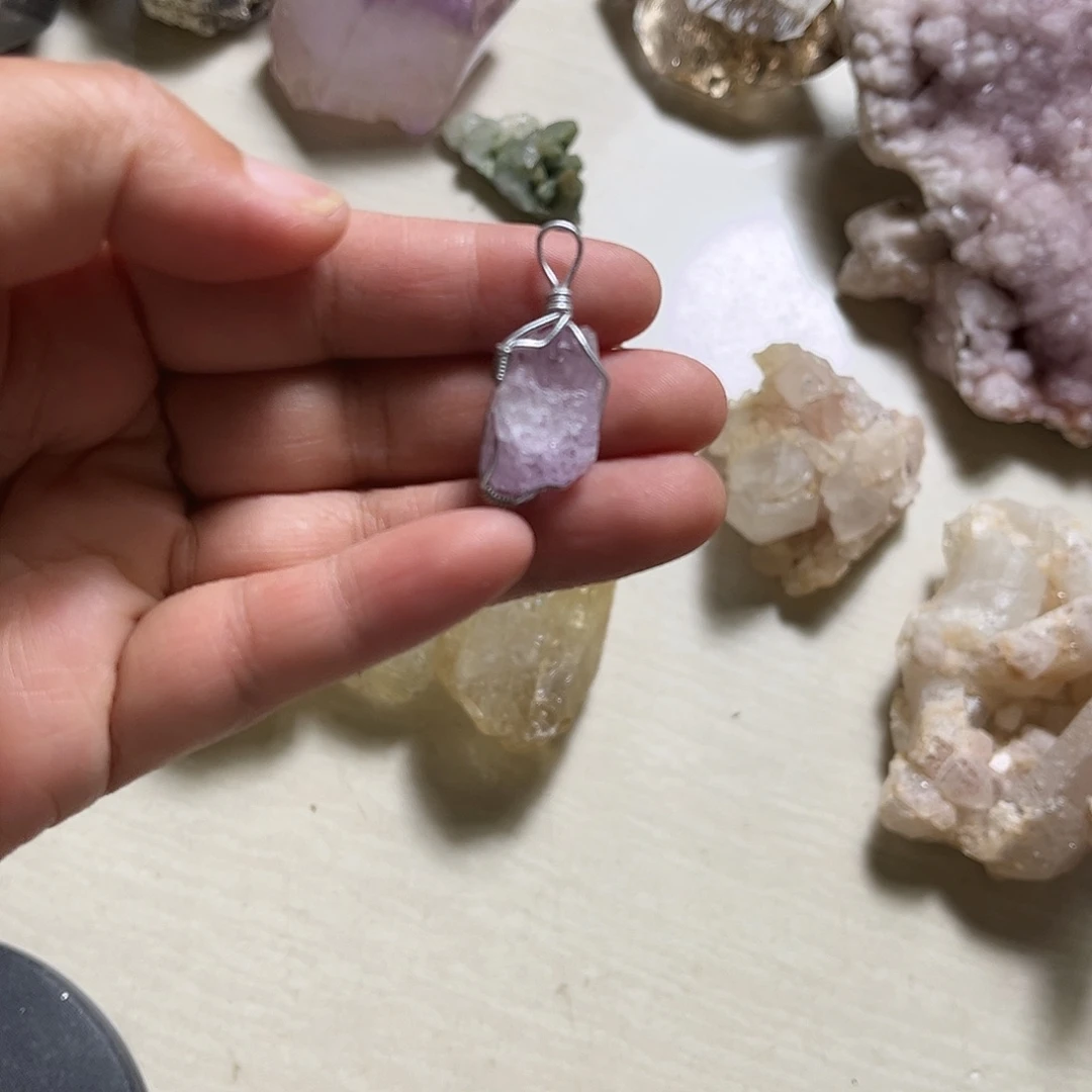 庆***年水晶珠宝半成品未镶嵌