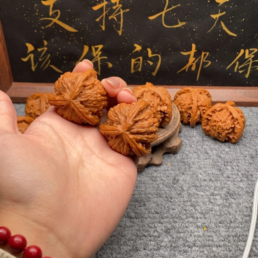 【闪购商品】吊坠文玩核桃阿*卟