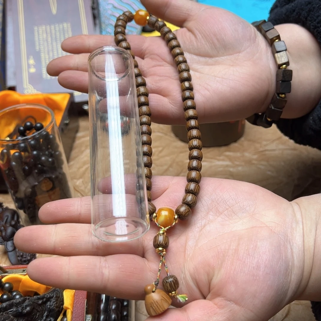 大叶紫檀（黑酸枝木类）