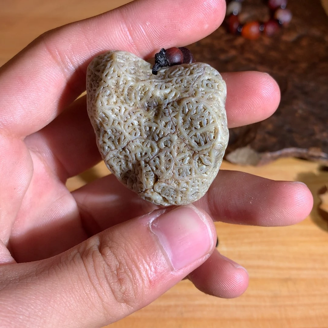 玛瑙/玉髓未镶嵌阿拉善戈壁玛瑙