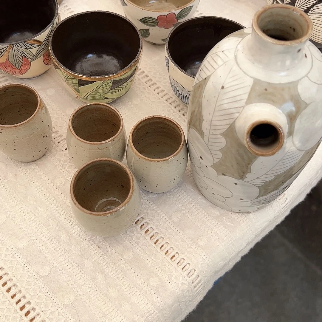 ?****姐景德镇手工制作瓷杯