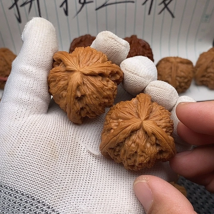 柒***核桃手串/手链拼接白狮子9