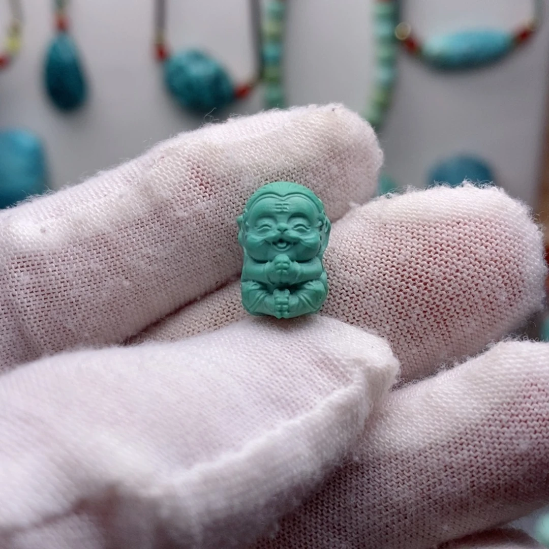 绿松石未镶嵌挂件