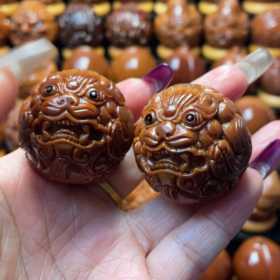 橄榄核把件橄榄球