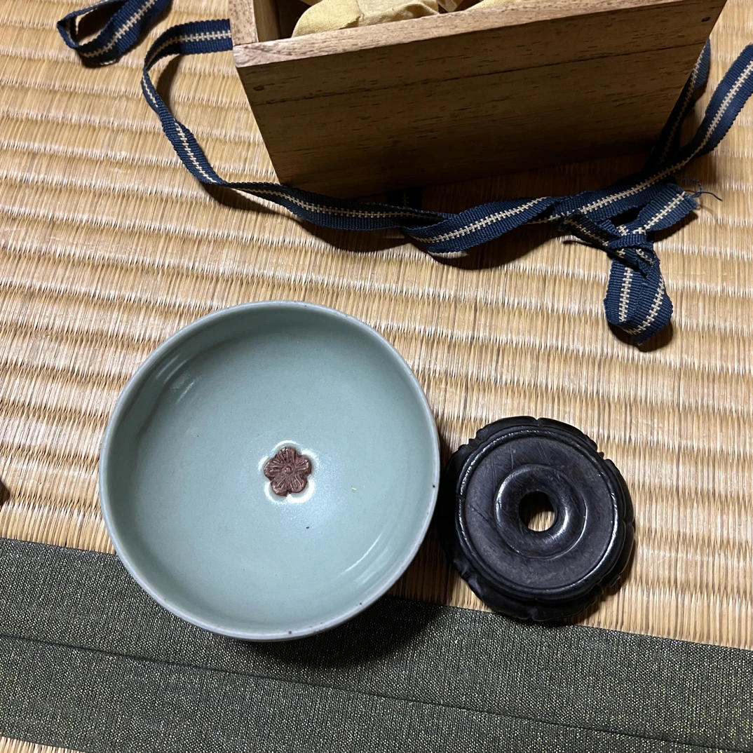 一件工艺精湛的小碗