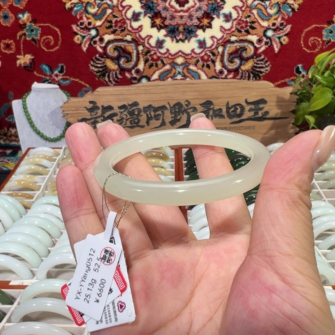 未镶嵌手镯和田玉53浅冰晴和田玉叮当镯