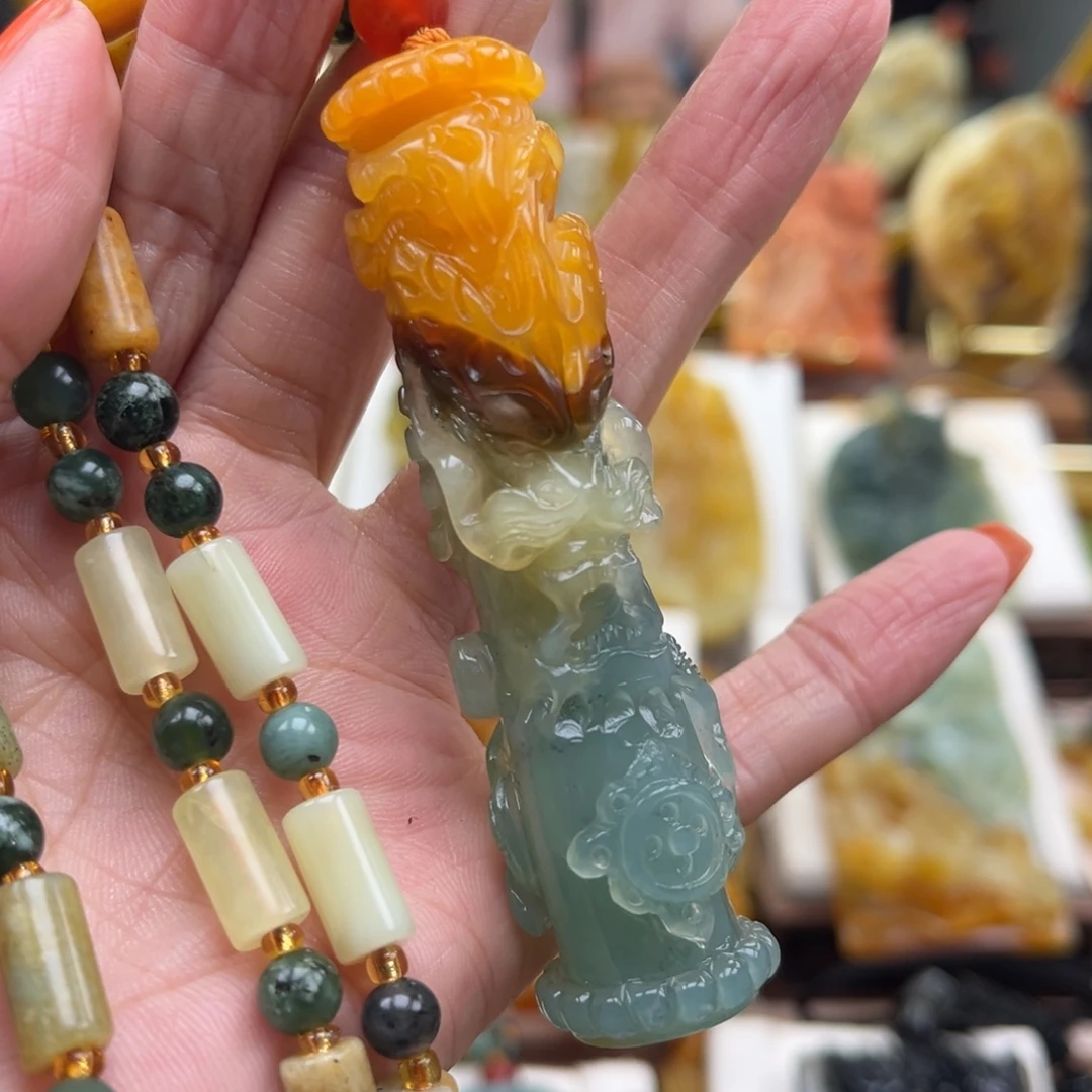 岫玉未镶嵌挂件挂件