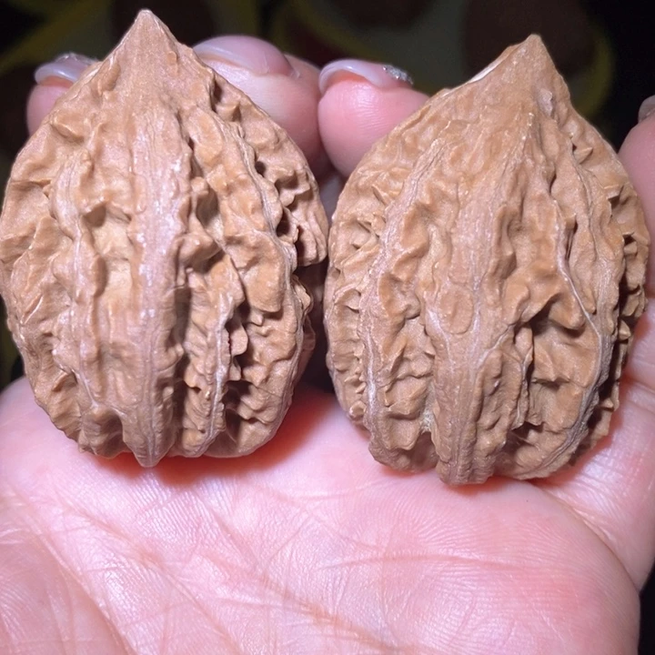 文玩核桃把件东北野生楸子小美6 1