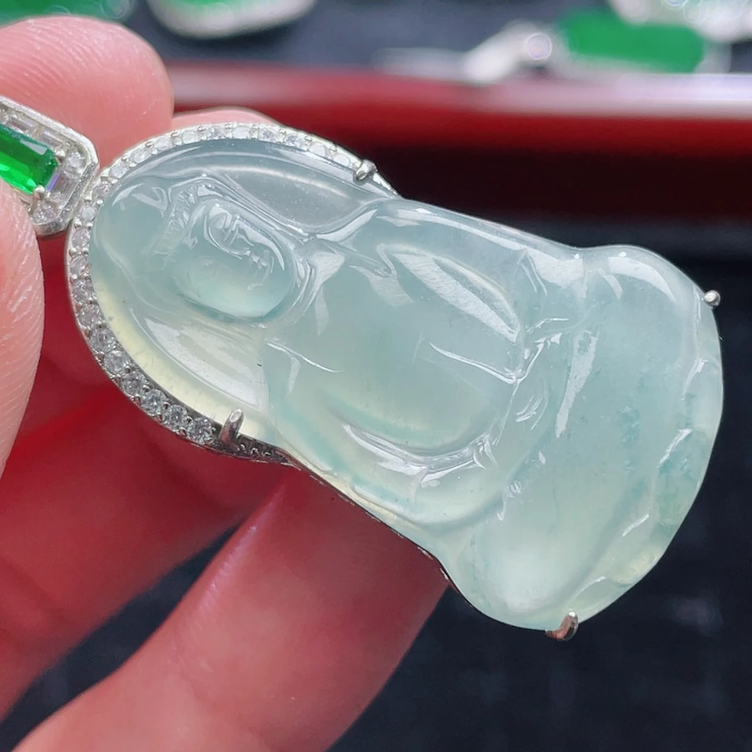 翡翠颈饰未镶嵌7，