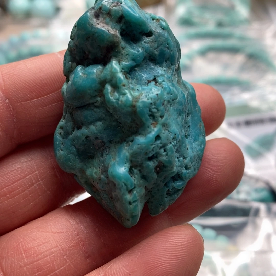 绿松石未镶嵌珠宝奇石