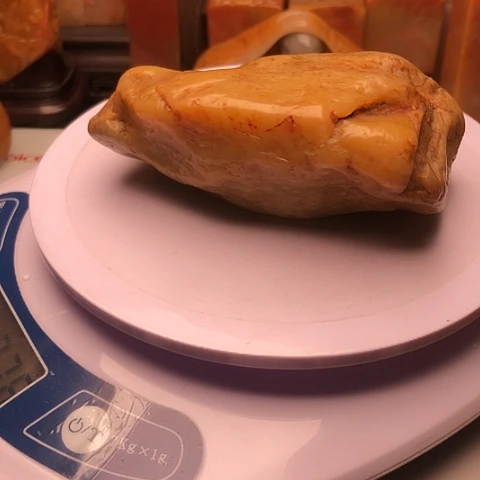 昌化石质地细腻柔软光滑