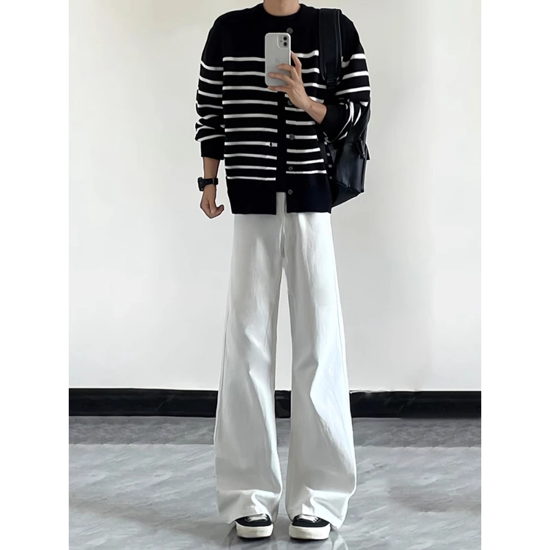 白色cleanfit弯刀牛仔裤男款美式高街垂坠感显腿长裤子微喇直筒裤